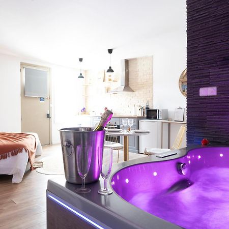 Loft Romantique - Spa Privatif - Spa Noctambulles 耶尔 外观 照片