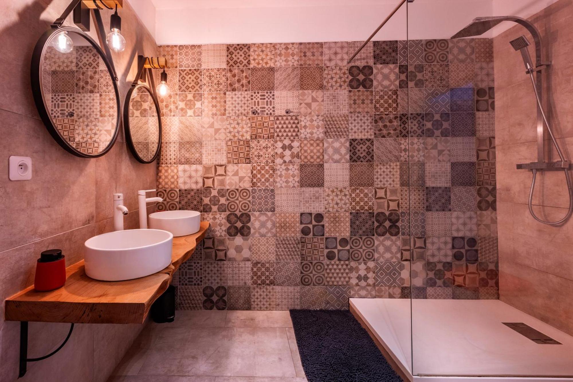 Loft Romantique - Spa Privatif - Spa Noctambulles 耶尔 外观 照片